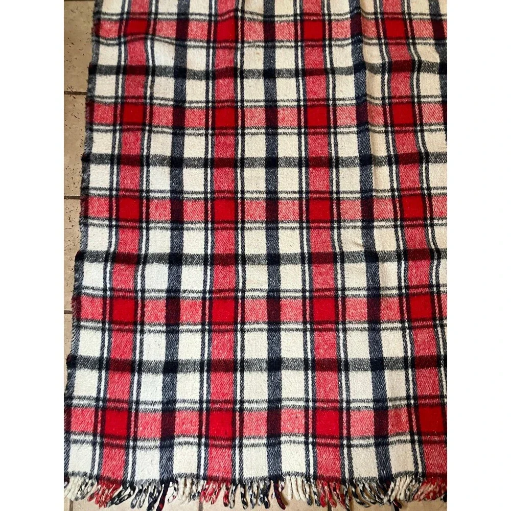 Pine Brooks Maroon Black White Plaid Reversible Fringe Blanket 59”x82” Vintage
